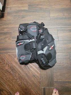 Seaquest by Aqua Lung BCD