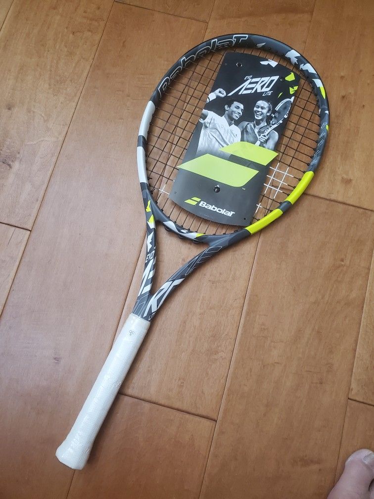 Brand New 2024 Babolat Evo Aero Lite
