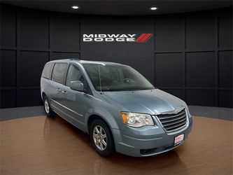 2010 Chrysler Town & Country