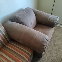Big Comfy Couch 