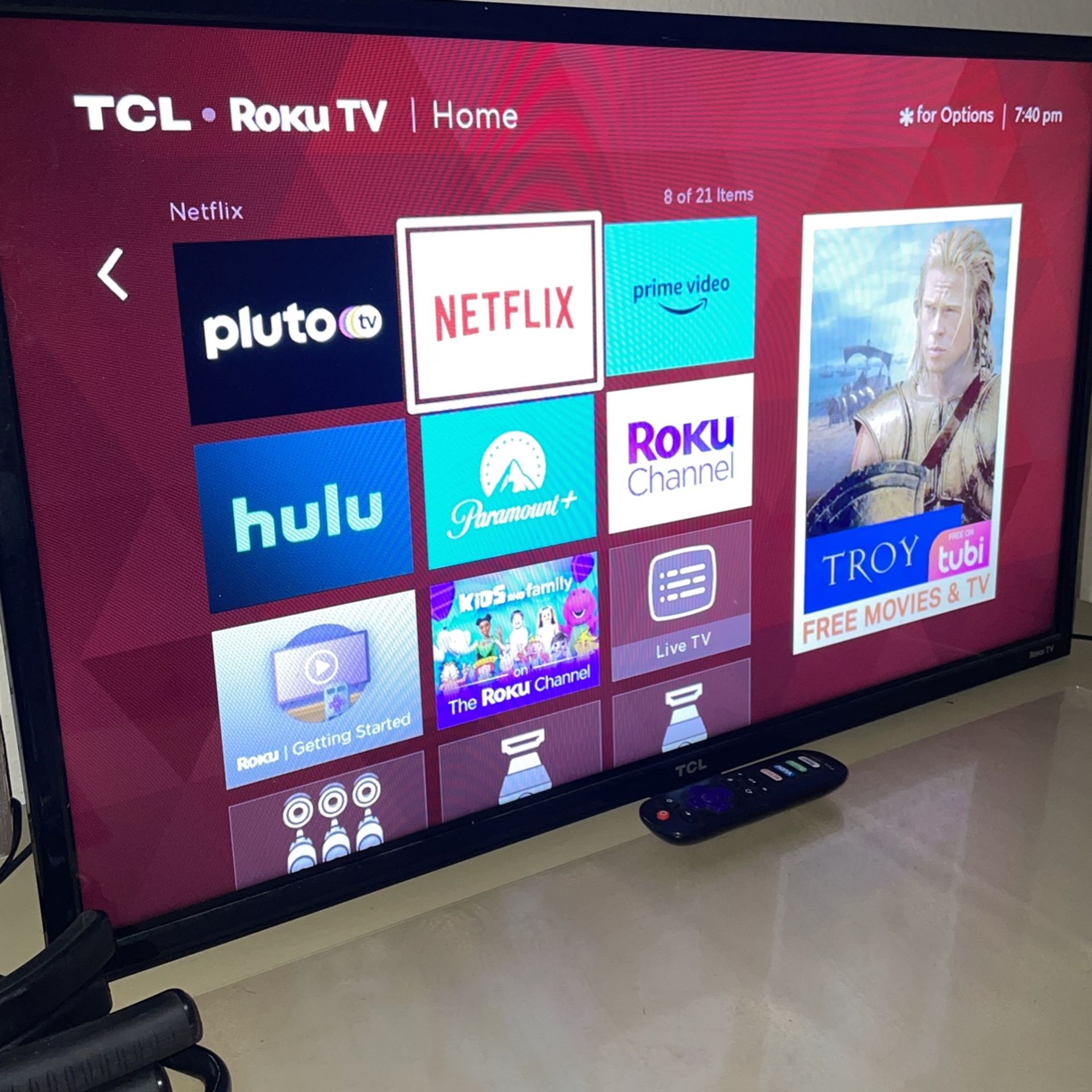 TCL 32 inch 3-Series HD LED Smart Roku TV