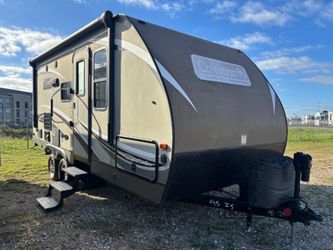 2019 Dutchman Coleman light 1805 RB