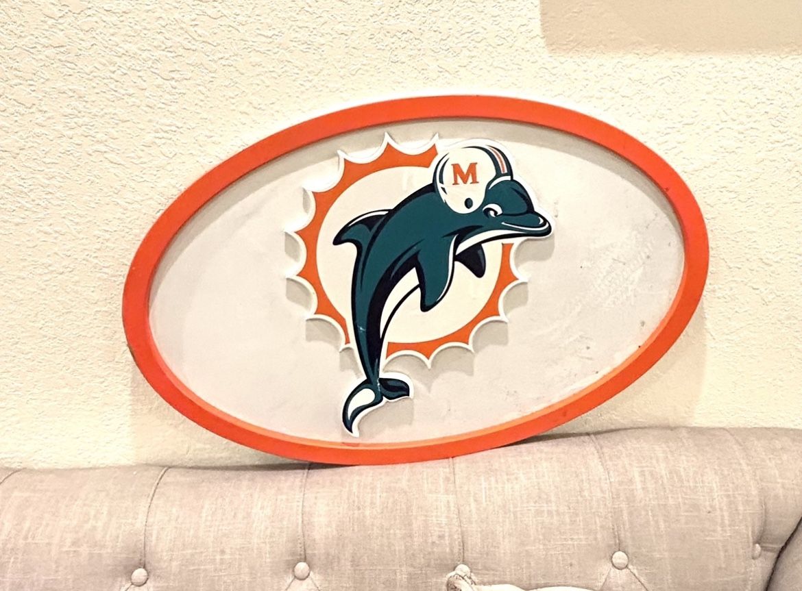 NFL Miami Dolphins Sign