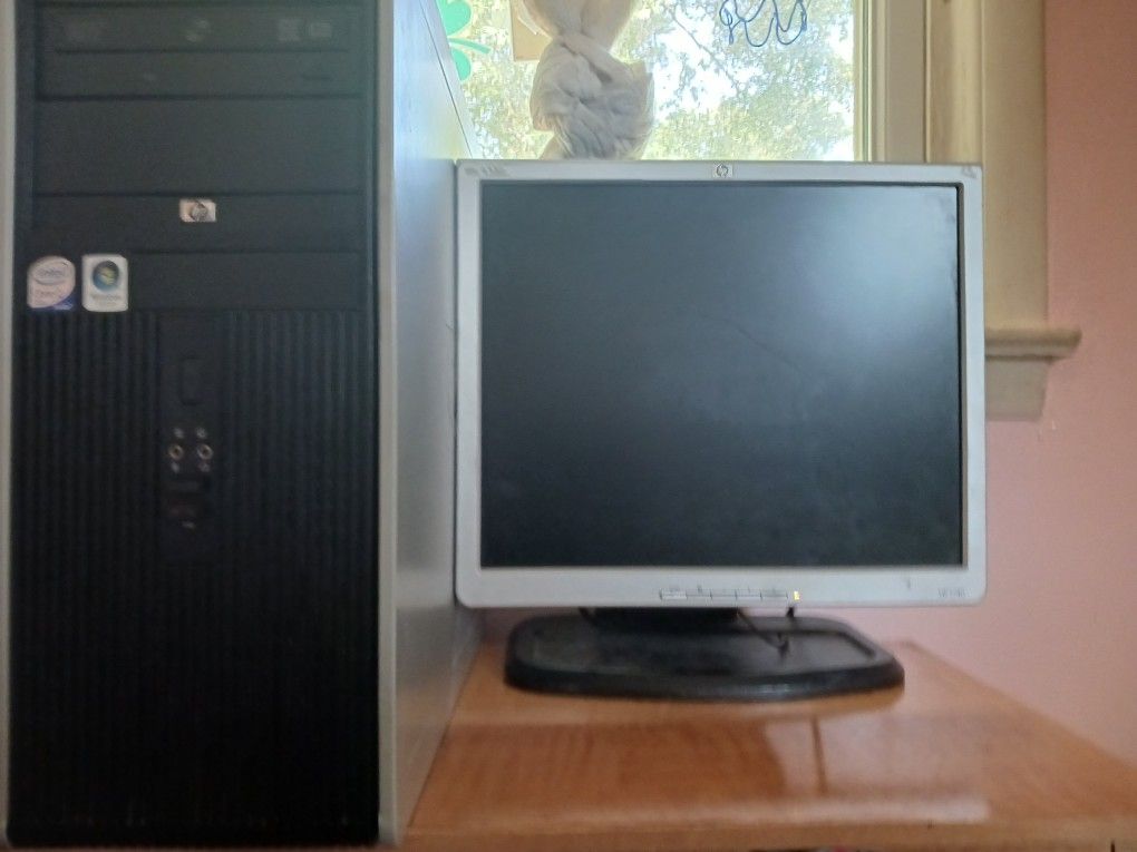 HP Computer and Monitor