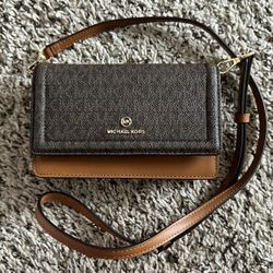 Michael Kors Cross Body Bag