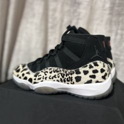 Air Jordan 11s 8.5m.   139$ Obo