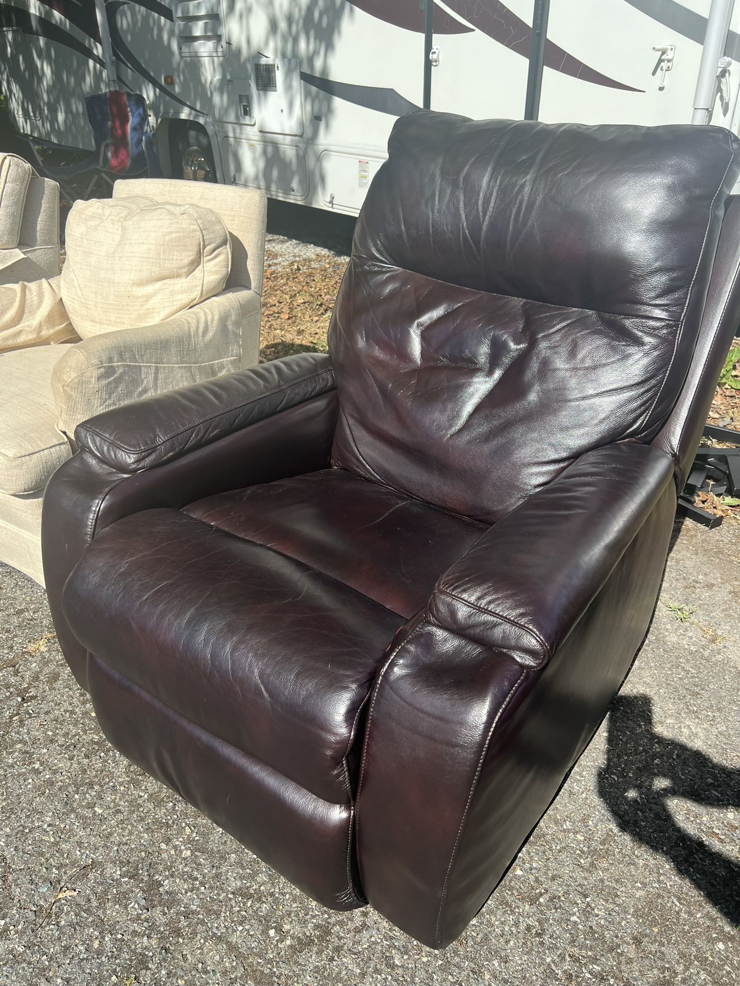 Leather Reclining Chair