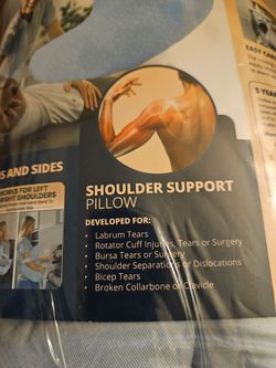 Shoulder support pillow . Brand new