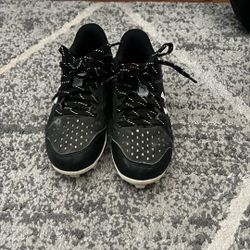 Under Armour Baseball Cleats Kids 12