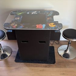 Table Top Game  Over 400 Games Works Perfect With 2 Stools