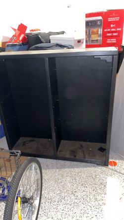 Book Shelf need gone today!