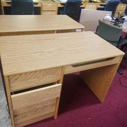 OFFICE/STUDENT DESK WITH 3 DRAWERS AND KEYBOARD DRAWER(HOME9)

