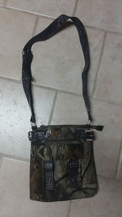 Camo purse