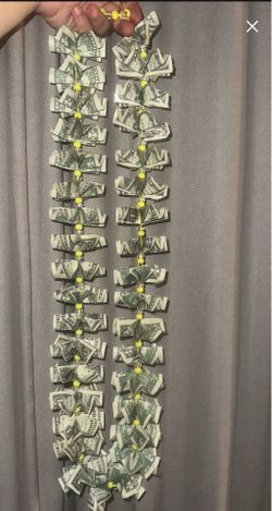 Graduation Money Lei