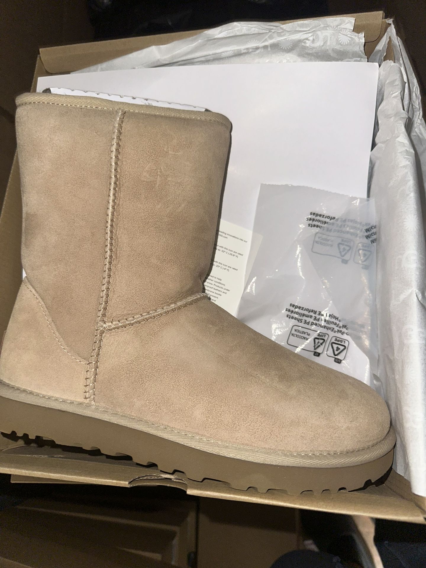 Women Ugg Classic Boot Sand