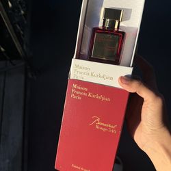 BACCARAT ROUGE 540 EXTRAIT DE PARFUM
