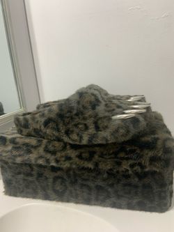 Bear claws