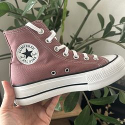 Women’s Chuck Taylor High Top Converse