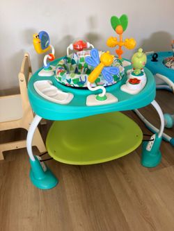 Baby activity center