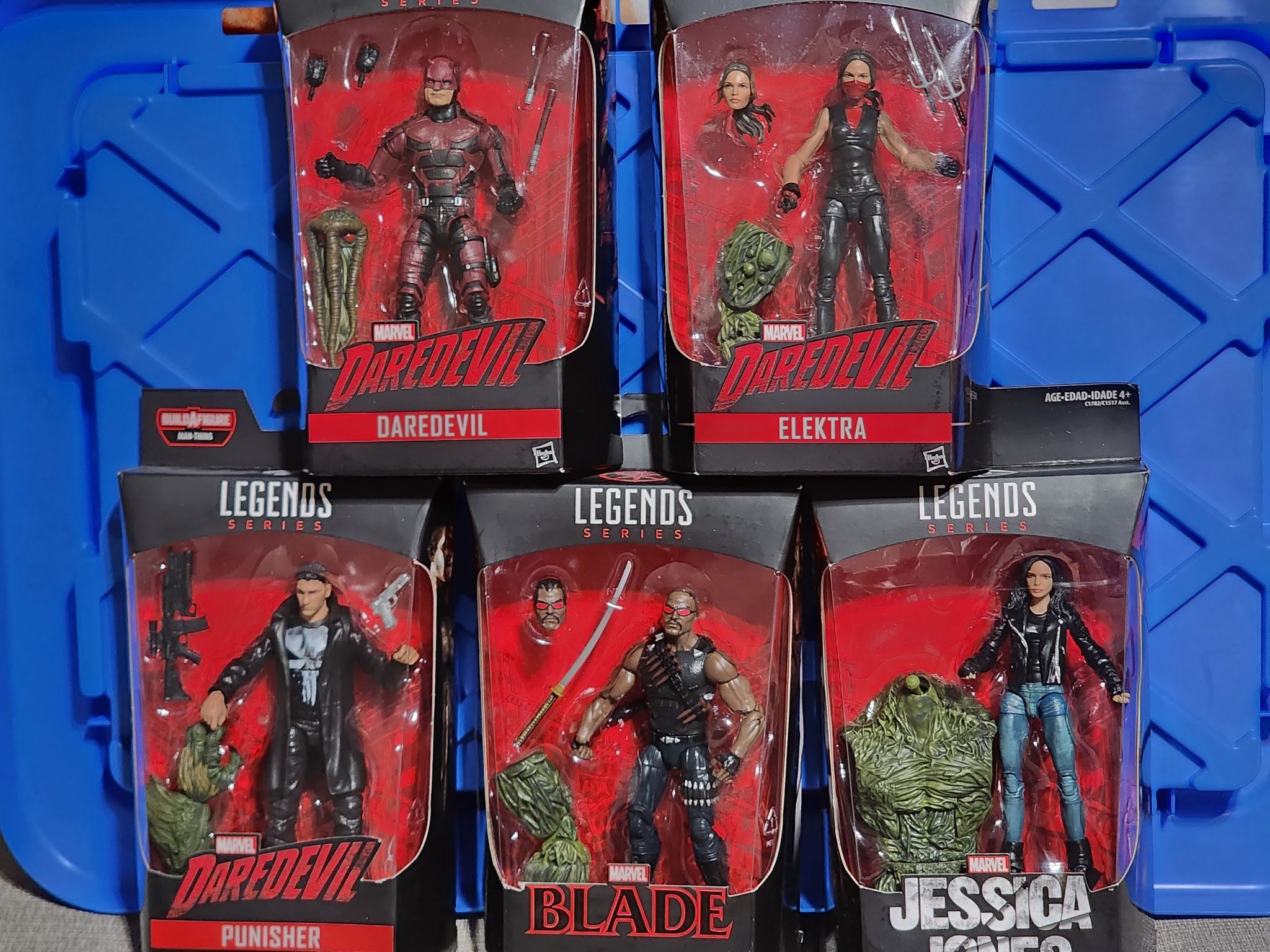 Legends FIGURES 
