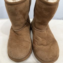 Used Ugh Boots 