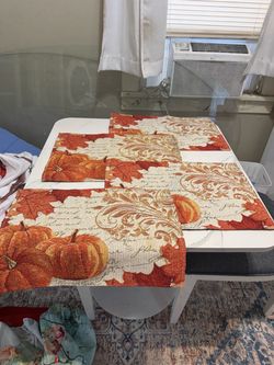 4 BEAUTIFUL FALL PLACE MATS