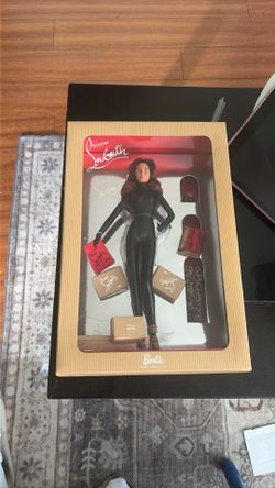 Mattel Barbie Christian Louboutin Cat Burglar Doll NRFB - 2009 GOLD EDITION