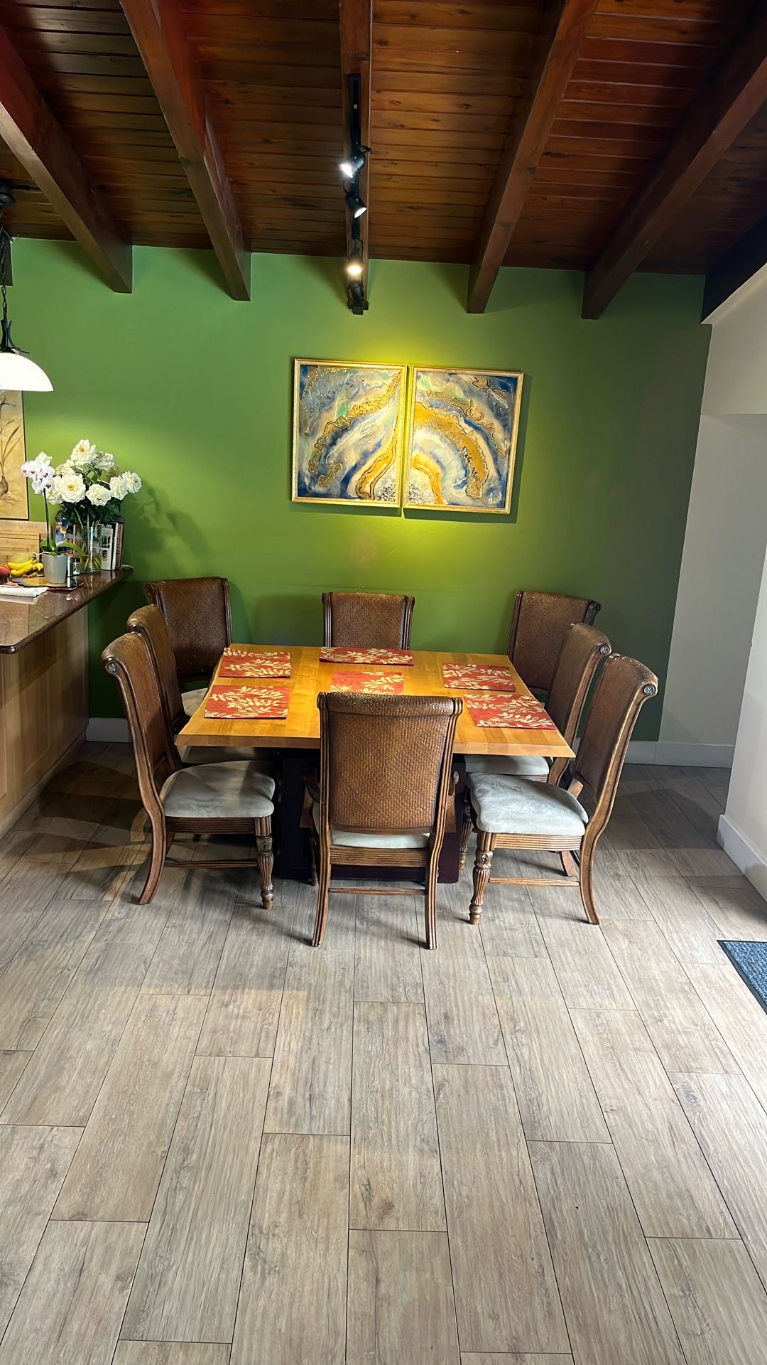 Square Dining Table With 8 Chairs