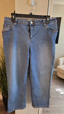 Denim Capri Size 14 P