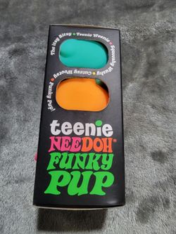 teenie Needoh Funky Pup