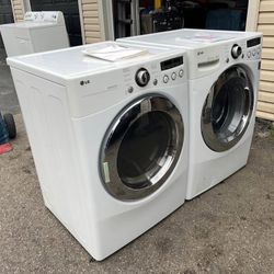 LG Washer and Dryer Set