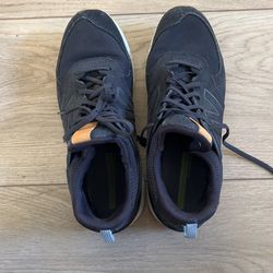 Womens New Balance shoes Size 9