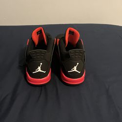 Jordan 4s Red Thunder Size 12