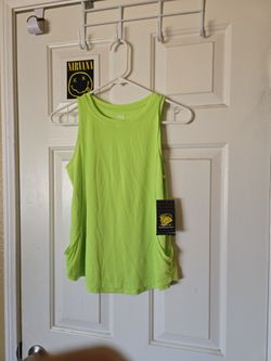 XL New $3
