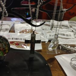 Necklace Bracelet Rings. A $ 3.Y $ A $6