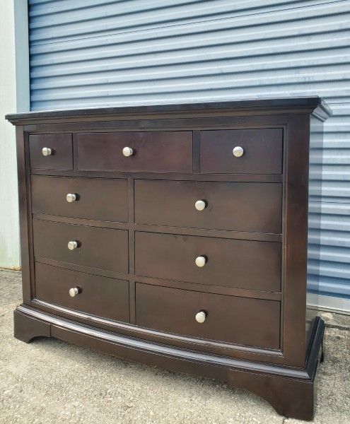 Dresser/Chest One Piece