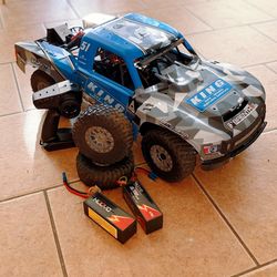 Losi Super Baja Rey 2.0 1/6 RC truck