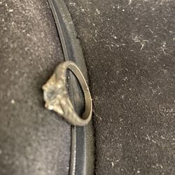 1930’S Engagement ring with sapphire size 6