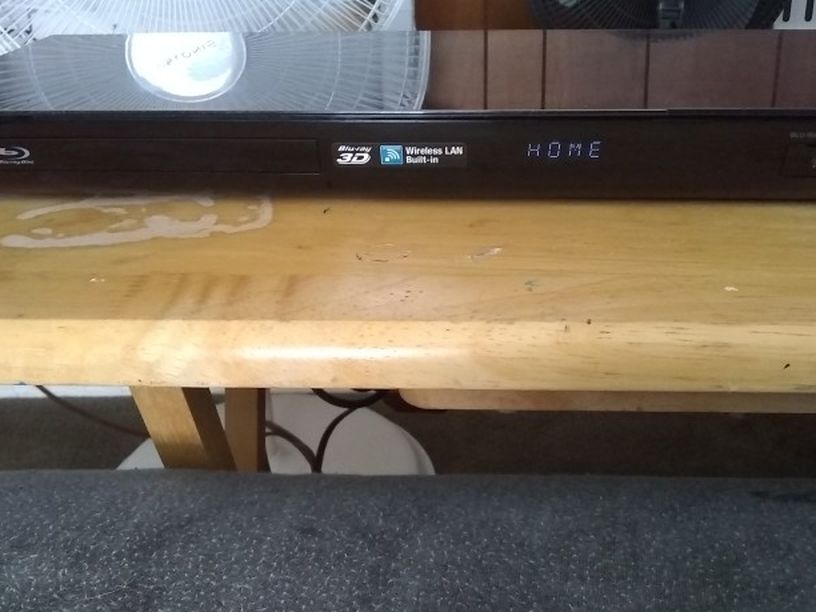 Sony DVD PLAYER  BLUE RAY 