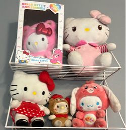 Hello kitty plushys