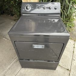 KENMORE GAS DRYER (Secadora De Gas)