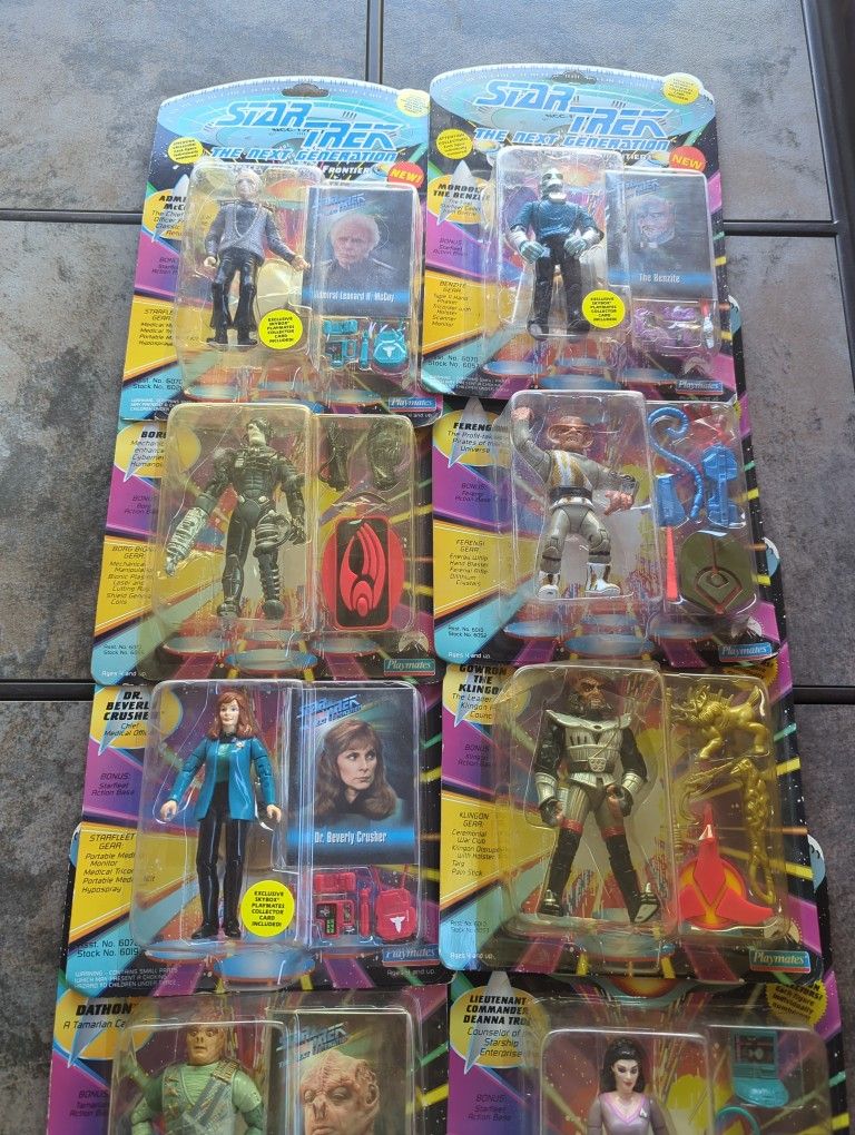 Vendo Mi Coleccion De Star Trek 8 Figuras Nuevas Si Alguien Le Interesa