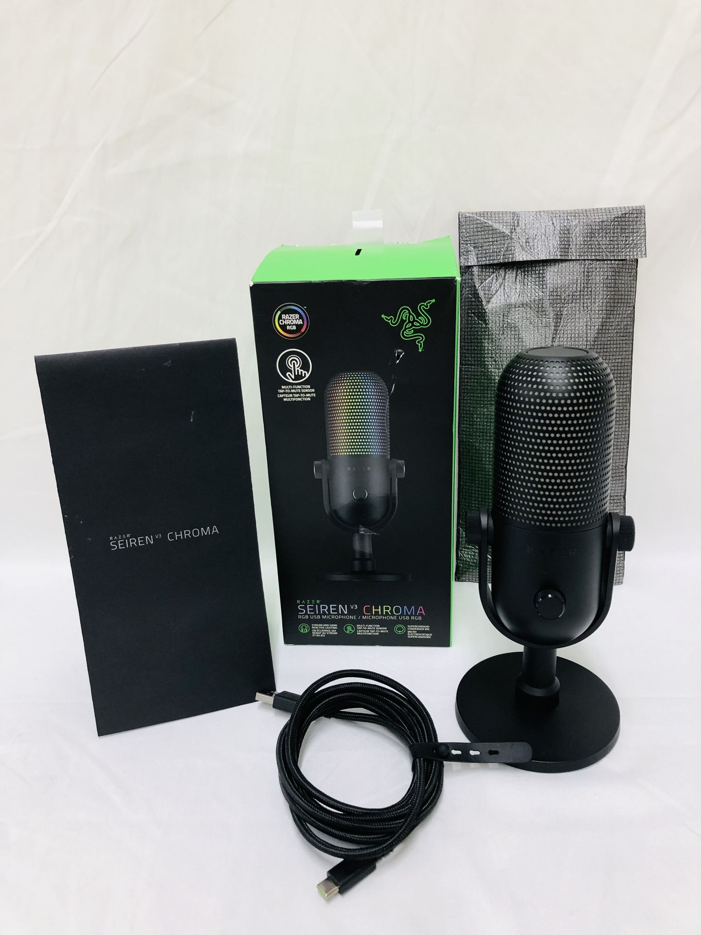 Razer Seiren V3 Chroma Gaming Microphone