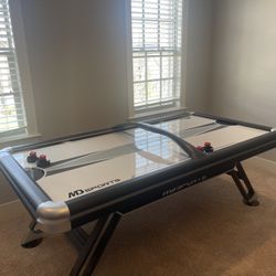 Air Hockey Table