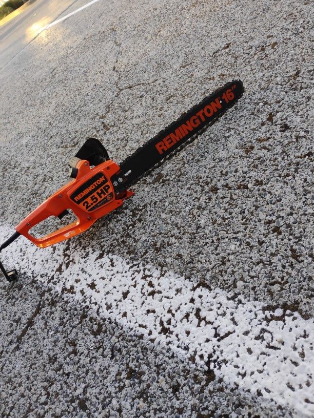 Remington 16" Electric Chainsaw