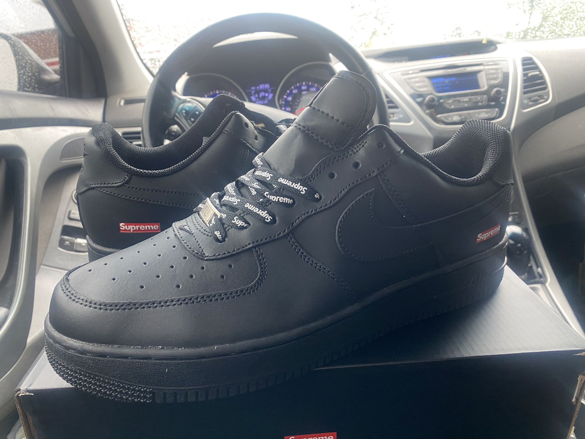 SUPREME AIR FORCE 1 BLACK🎁