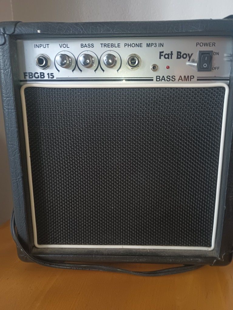 Bass Amp For Sale