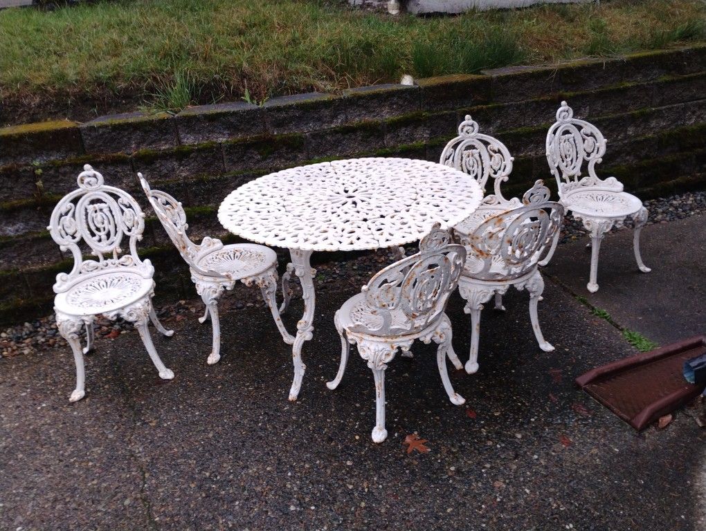 Patio Furniture Table Chairs Loveseat Cast Iron Set Victorian
