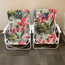 2 Flower Beach Chairs