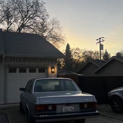 1983 Mercedes-Benz 240d